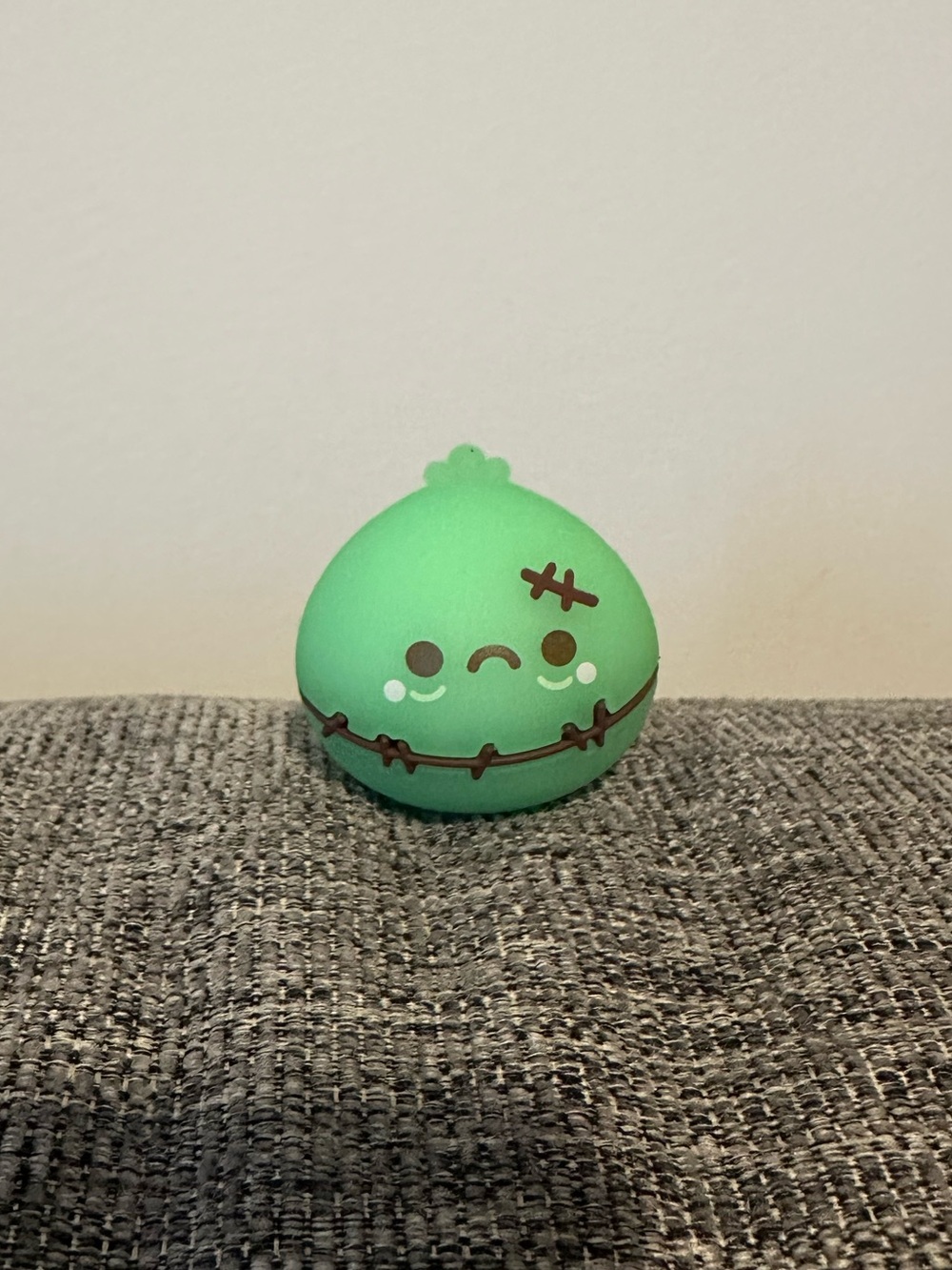 Smoko friends zombies blind box figure - zombie Lil B Dumpling
